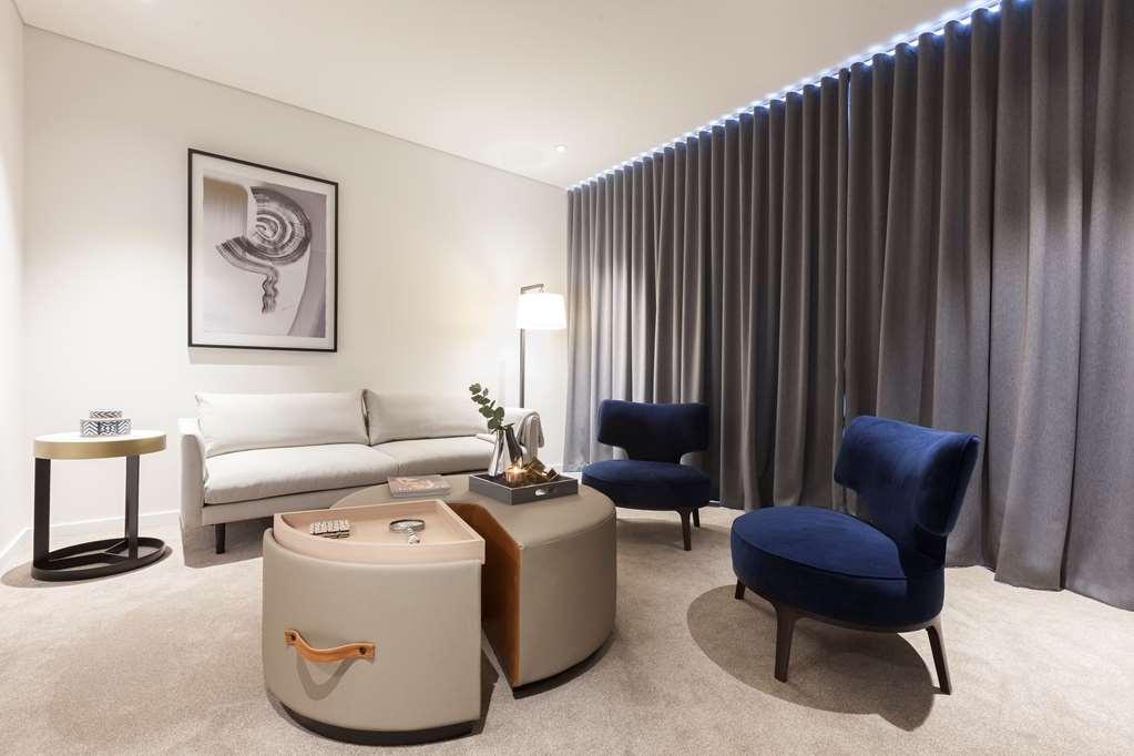 One Global Resorts Green Square Сидней Номер фото A living room at The Ivy Collection